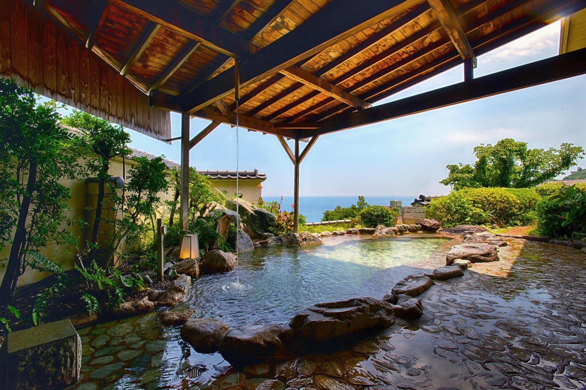 Atagawa Prince Hotel Хигасиидзу Экстерьер фото